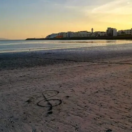 بيت شباب The Nest Boutique *