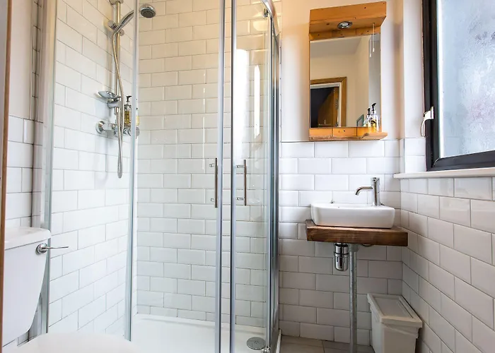 Hostel The Nest Boutique *