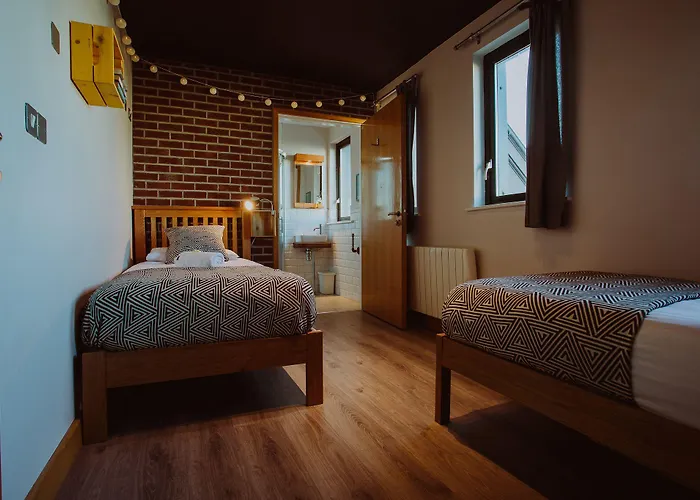 Hostel The Nest Boutique *