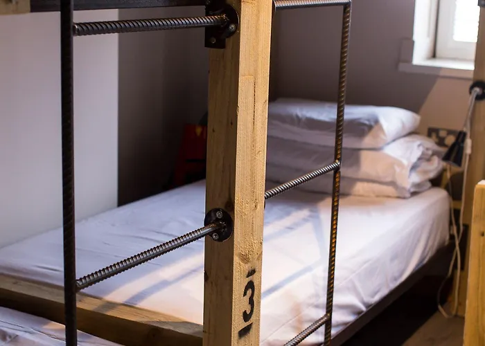 Hostel The Nest Boutique *